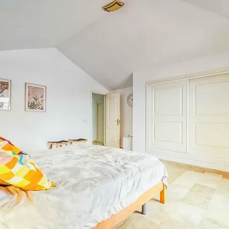 דירה 120 - Cozy Duplex Penthouse With Panoramic Views פואנגירולה