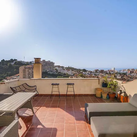 120 - Cozy Duplex Penthouse With Panoramic Views Apartmán *