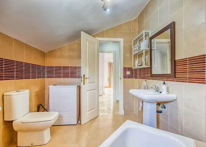 120 - Cozy Duplex Penthouse With Panoramic Views פואנגירולה