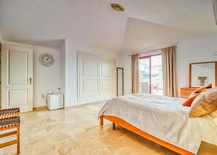 דירה 120 - Cozy Duplex Penthouse With Panoramic Views פואנגירולה