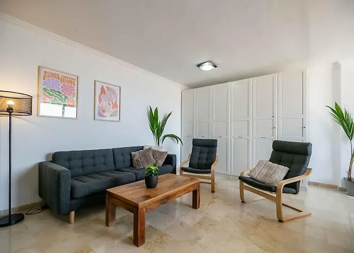 120 - Cozy Duplex Penthouse With Panoramic Views * פואנגירולה