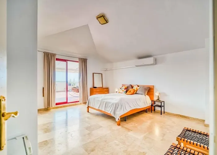 120 - Cozy Duplex Penthouse With Panoramic Views דירה פואנגירולה