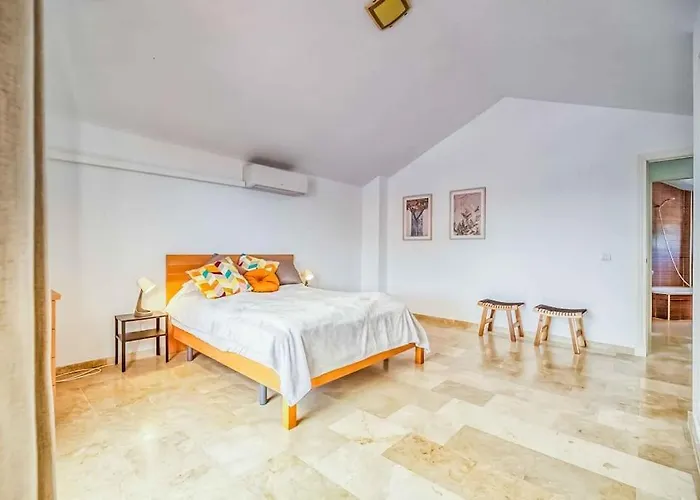 120 - Cozy Duplex Penthouse With Panoramic Views 丰希罗拉