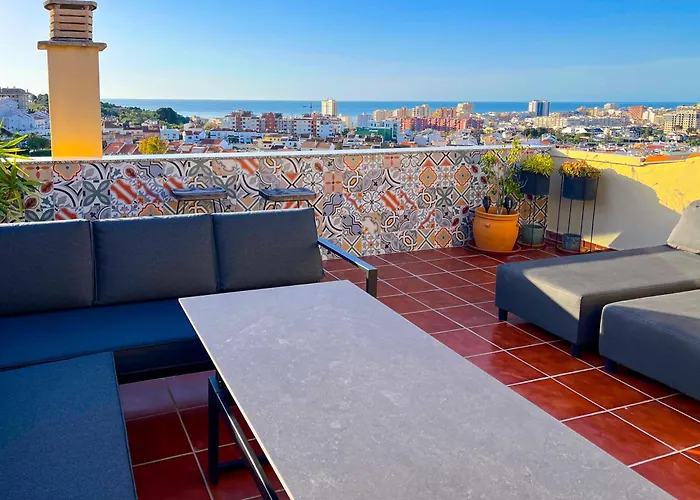 120 - Cozy Duplex Penthouse With Panoramic Views *